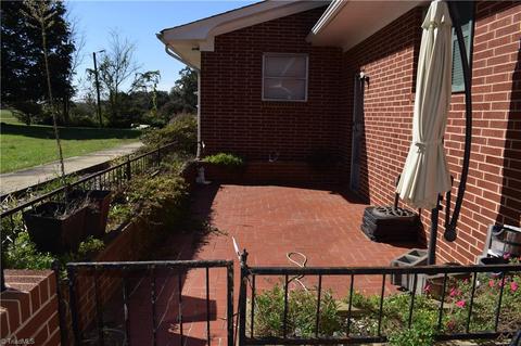 1391 E Memorial Hwy, Harmony, NC 28634 photo 15