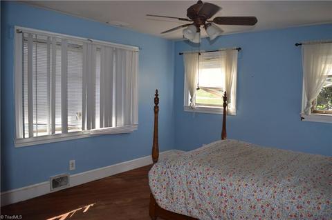 1391 E Memorial Hwy, Harmony, NC 28634 photo 30