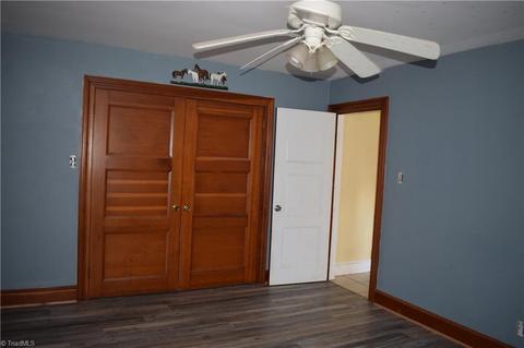 1391 E Memorial Hwy, Harmony, NC 28634 photo 28
