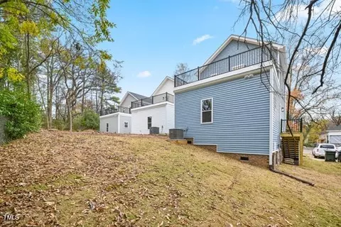 Exterior - 1105 Simmons St, Durham, NC 27701 photo 2 of 3