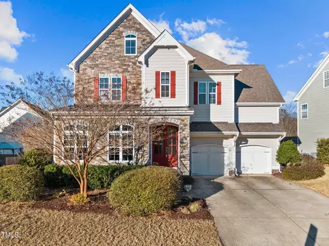 104 Gillyweed Ct, Holly Springs, NC 27540