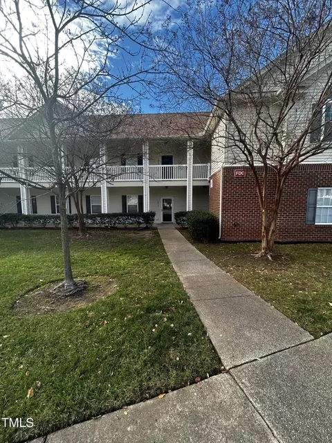 1013 Linen Dr, Morrisville, NC 27560