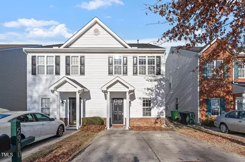 5980 Osprey Cove Dr, Raleigh, NC 27604