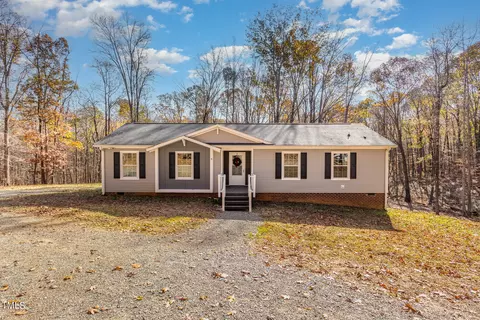 1432 Bowers Store Rd, Siler City, NC 27344