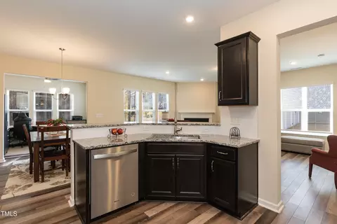 1210 Gemfor St, Durham, NC 27703 photo 24