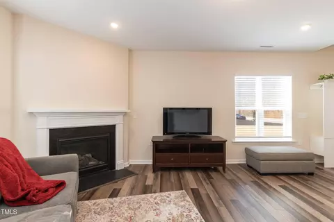 1210 Gemfor St, Durham, NC 27703 photo 17