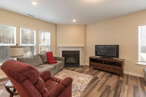 1210 Gemfor St, Durham, NC 27703 photo 16