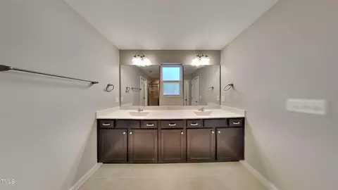 1909 Nellora Ln, Durham, NC 27703 photo 9