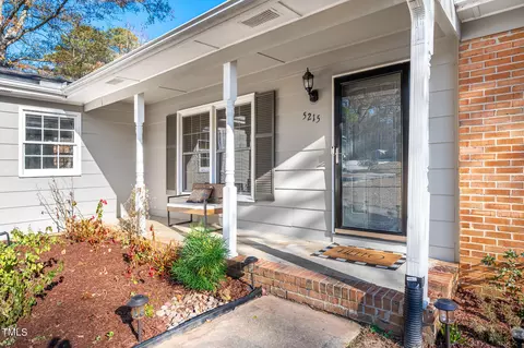 5215 Pelham Rd, Durham, NC 27713 photo 4