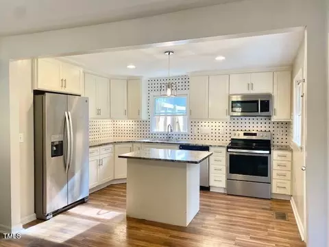 103 Center St, Garner, NC 27529 photo 4