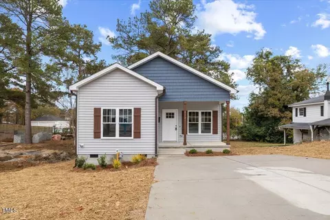 212 W Hill St # -A, Benson, NC 27504