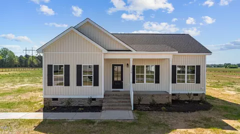 1038 Red Hill Church Rd, Dunn, NC 28334