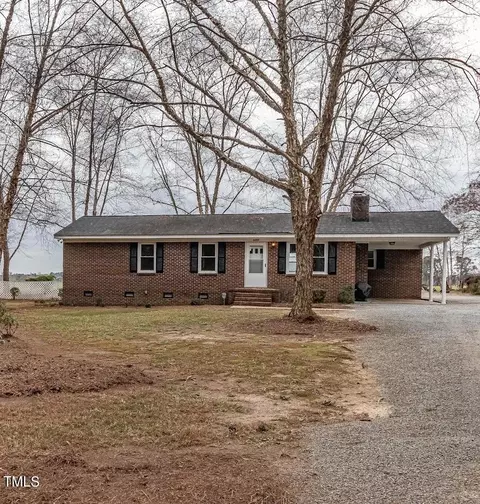5301 Nc-581, Kenly, NC 27542