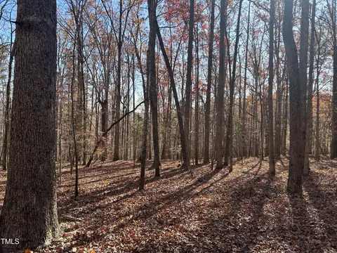194 Oakridge Ln, Chapel Hill, NC 27517