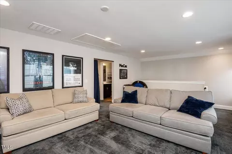 111 Silverhawk Ln, Durham, NC 27703 photo 20