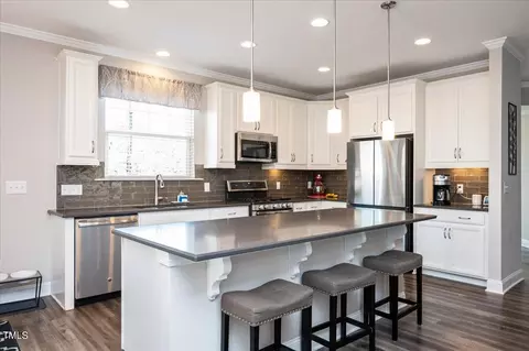 111 Silverhawk Ln, Durham, NC 27703 photo 9