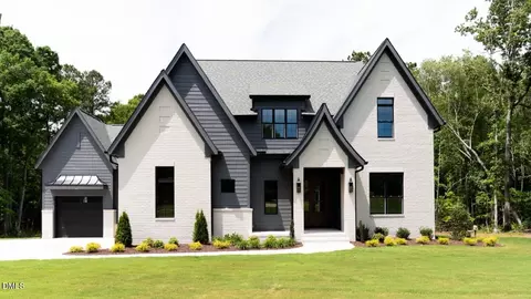 3812 Peaceful Creek Trl, Zebulon, NC 27597