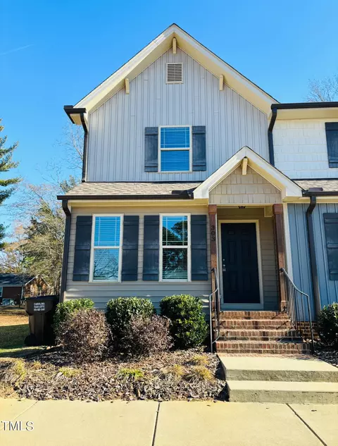 303 S Church St, Coats, NC 27521