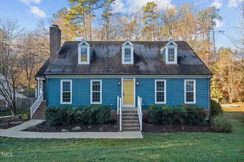 216 Dutchess Dr, Cary, NC 27513