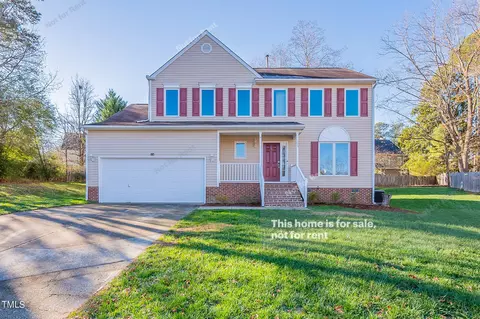 103 Grandtree Ct, Cary, NC 27519