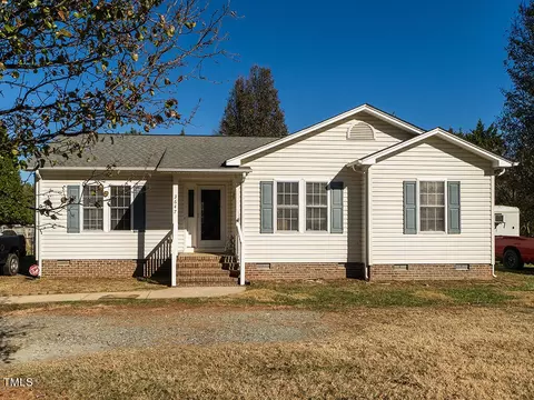 3647 Wayne White Rd, Climax, NC 27233