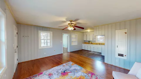 201 W Wilson St, Micro, NC 27555 photo 5