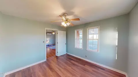 201 W Wilson St, Micro, NC 27555 photo 11