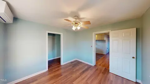 201 W Wilson St, Micro, NC 27555 photo 10