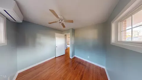 201 W Wilson St, Micro, NC 27555 photo 18