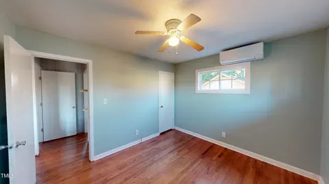201 W Wilson St, Micro, NC 27555 photo 14