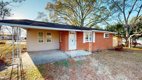 201 W Wilson St, Micro, NC 27555 photo 25