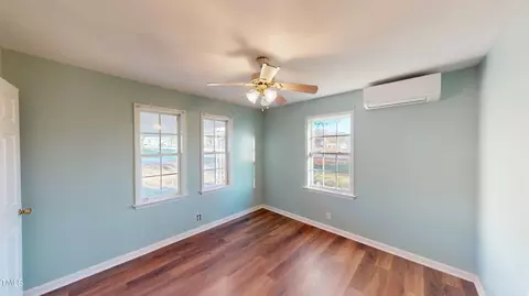 201 W Wilson St, Micro, NC 27555 photo 12