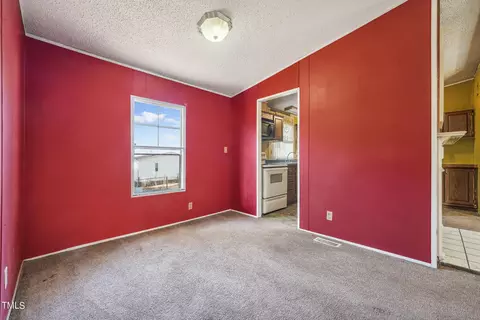 668 Lakerun Dr, Bunnlevel, NC 28323 photo 7