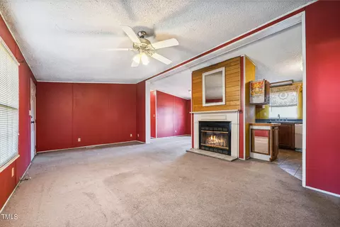 668 Lakerun Dr, Bunnlevel, NC 28323 photo 6