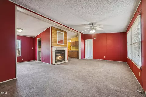 668 Lakerun Dr, Bunnlevel, NC 28323 photo 3