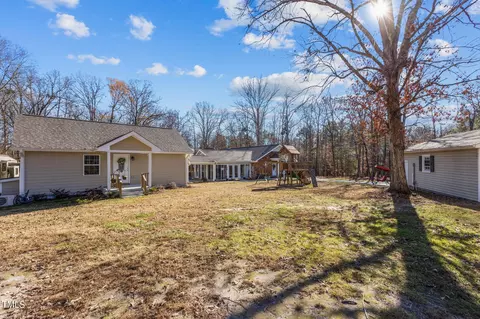 Exterior - 5519 Dude Ranch Rd, Durham, NC 27704 photo 12 of 15
