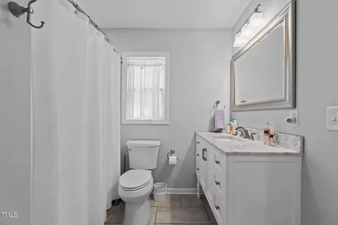 Bath - 5519 Dude Ranch Rd, Durham, NC 27704 photo 3 of 4