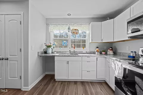 Kitchen - 5519 Dude Ranch Rd, Durham, NC 27704 photo 6 of 6