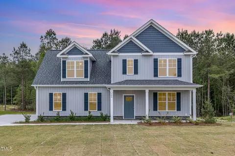 502 Tuscany Cir, Princeton, NC 27569