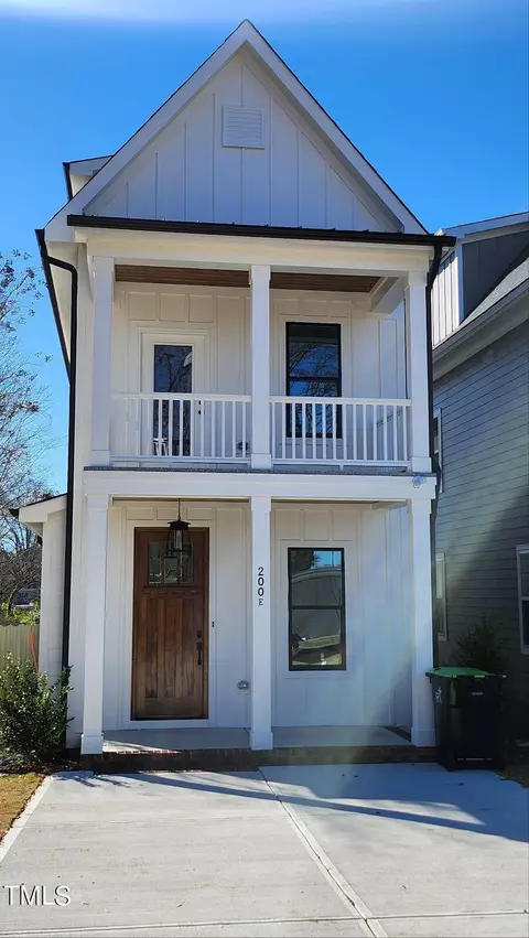 200 E Moore # E, Apex, NC 27502