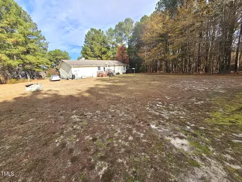 89 Doris Dr, Bunnlevel, NC 28323 photo 23