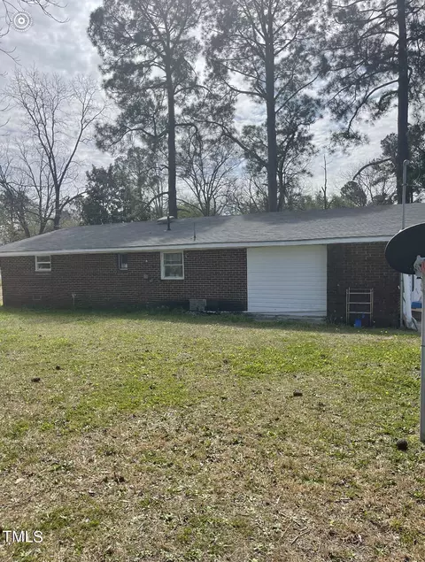711 W Chestnut St, Goldsboro, NC 27530