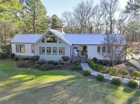 141 Strickland Ln, Lillington, NC 27546