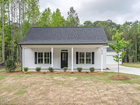 219 Green Pines Estates Dr, Kenly, NC 27542