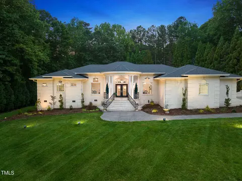 2700 Bernard Cir, Durham, NC 27705