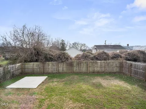308 Cedar St, Graham, NC 27253 photo 18