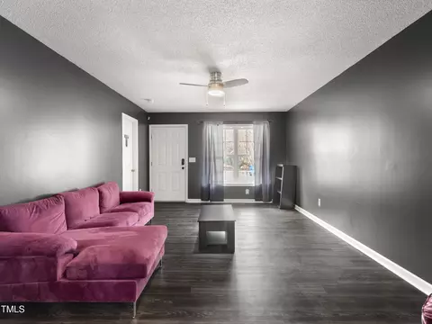 308 Cedar St, Graham, NC 27253 photo 3