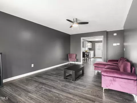 308 Cedar St, Graham, NC 27253 photo 2