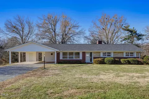 3298 Nc Highway 87, Reidsville, NC 27320