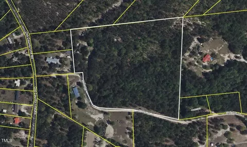 390 Willette Ln, Cameron, NC 28326